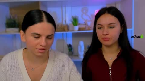 vivy_star online show from October 3, 9:14 am