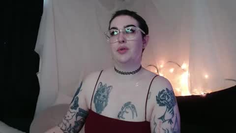 Snapshot of vixinvvitch chatting on January 24, 4:17 pm VIXIN online show from January 24, 4:17 pm