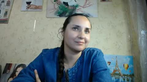 voulezvous_angel online show from May 30, 5:10 pm