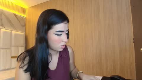 VICTORIA online show from January 18, 2:02 pm