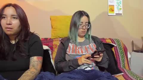 Waningrose  Lu online show from September 16, 11:13 pm