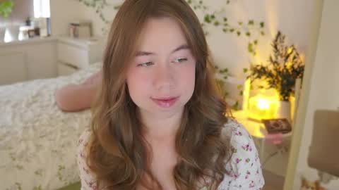 Snapshot of watermelon_sugar_ chatting on October 11, 10:42 am Tess Pls support me with Can we reach 155 my favorite number online show from October 11, 10:42 am