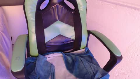 Trixie 3 online show from November 20, 6:53 pm