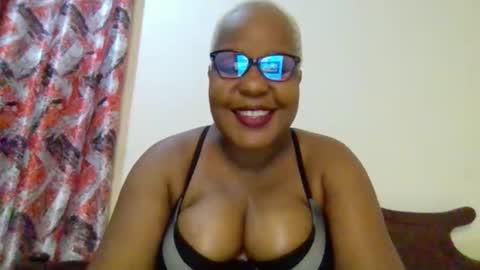 weaverbird25 online show from February 4, 10:02 pm