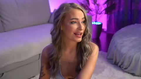 Wendy online show from March 3, 8:32 am