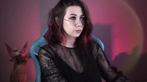 little girl who is always rightLisa online show from January 20, 2:01 am