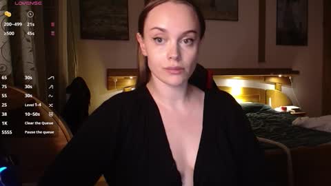 Lana online show from December 3, 10:01 pm