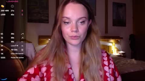 Lana online show from February 2, 8:30 pm