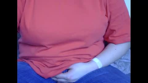 wet_pants2022 online show from February 27, 10:37 am