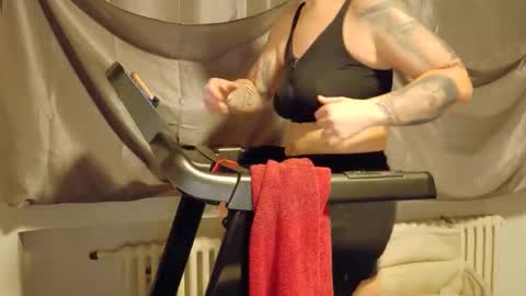 Wetgerman online show from December 17, 10:36 pm