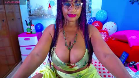 gina online show from November 23, 10:39 am