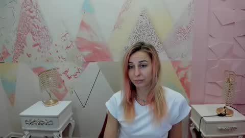 white__angel_ online show from March 31, 8:03 am