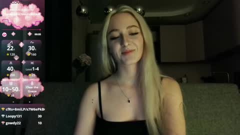 Lina online show from October 1, 9:53 pm