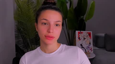 whoislulu online show from December 7, 5:42 pm