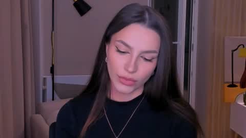 whoislulu online show from March 8, 5:41 pm