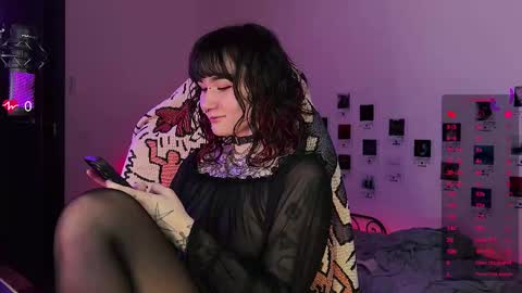 Snapshot of whysosweet chatting on September 14, 2:42 am iggy iggz online show from September 14, 2:42 am