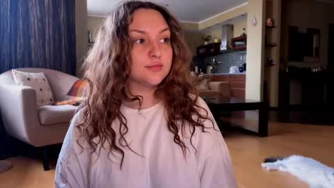 VI online show from October 24, 7:48 am