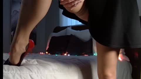 Leena  online show from December 21, 8:13 pm