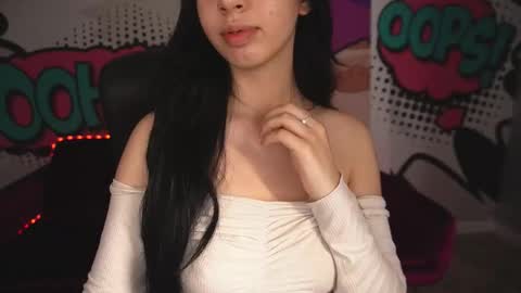 Snapshot of wildkittenx_ chatting on September 24, 6:01 am Alena online show from September 24, 6:01 am