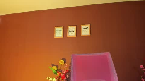 Wini Fer online show from November 18, 1:34 pm