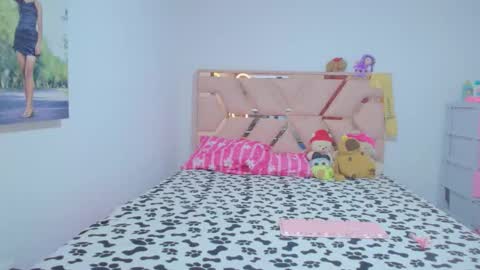  Winnifer Gonzalez  online show from January 18, 1:46 am