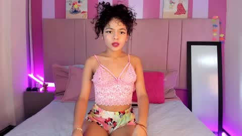 Snapshot of winnifer_gonzalez chatting on December 10, 6:01 am Winnifer Gonzalez online show from December 10, 6:01 am