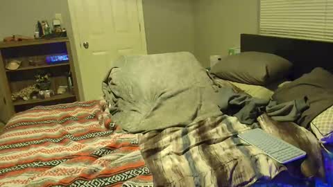 witchbitchmommy online show from May 5, 8:39 am