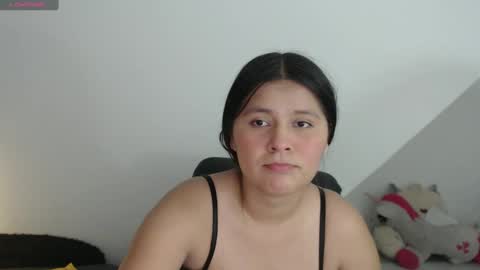 Skarleth online show from February 16, 1:05 pm