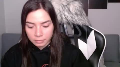 Alex online show from February 11, 2:35 am