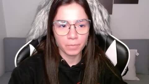 Alex online show from September 29, 3:44 am