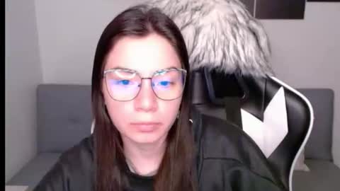 Alex online show from September 10, 2:22 am