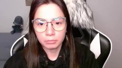 Alex online show from November 21, 3:52 am