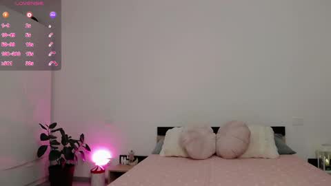 Amalia online show from April 15, 7:58 pm