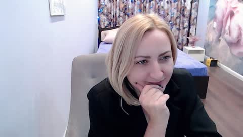 wow_co online show from December 2, 5:35 pm