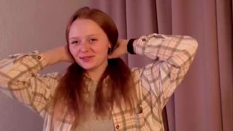 my name is Lily online show from December 2, 9:33 am