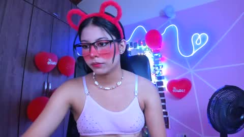 XALLYSONX online show from February 20, 11:20 am