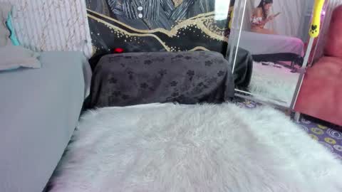 Snapshot of xamabtlee0107 chatting on October 29, 4:06 am xamabtlee0107 online show from October 29, 4:06 am