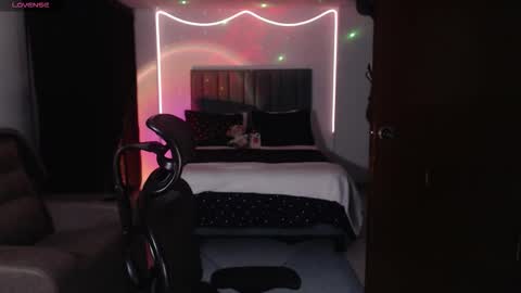 xambar_22x online show from November 4, 3:55 am