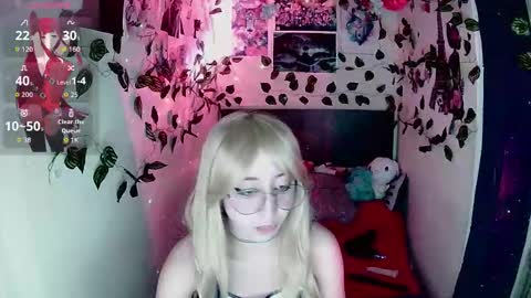 Snapshot of xayah_777 chatting on October 6, 12:22 pm Xayah 777 online show from October 6, 12:22 pm