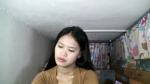 xgurlxlaloox online show from April 23, 12:41 am