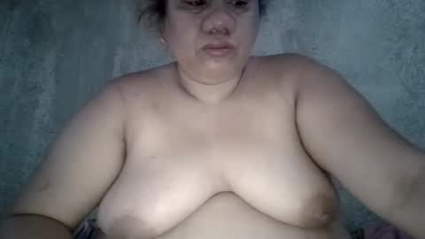 xjuicytits online show from May 11, 9:23 pm