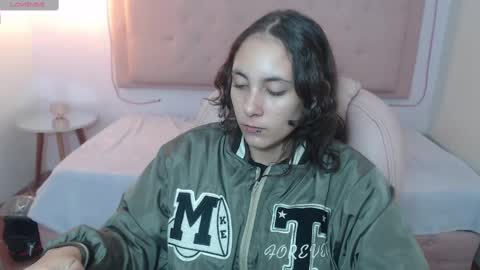 Snapshot of xlunna chatting on March 9, 12:20 pm lunna online show from March 9, 12:20 pm