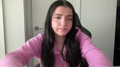 Snapshot of xoariellxo chatting on September 8, 6:07 pm xoariellxo online show from September 8, 6:07 pm