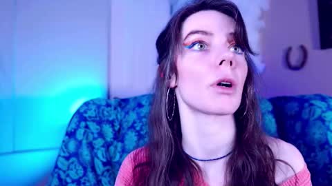 Bella Bondai online show from February 19, 7:41 am