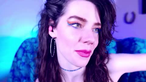 Bella Bondai online show from March 5, 3:02 am