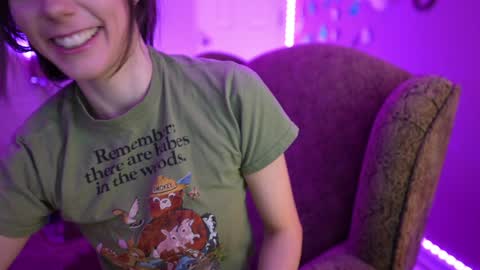 Snapshot of xobondaixo chatting on January 5, 1:45 am Bella Bondai online show from January 5, 1:45 am