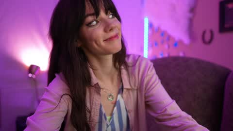 Snapshot of xobondaixo chatting on February 5, 3:31 pm Bella Bondai online show from February 5, 3:31 pm