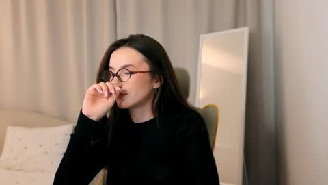 Jane online show from February 28, 8:19 pm