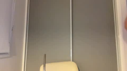 xopeachybaby online show from March 25, 11:35 am