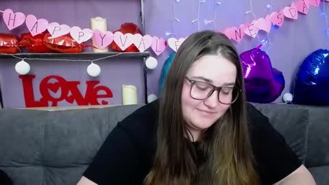 Snapshot of xx_daniella_xx chatting on February 11, 5:18 pm xx daniella xx online show from February 11, 5:18 pm